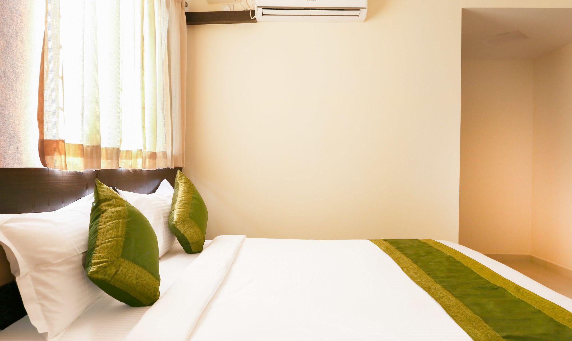 העיר בנגלור Fabhotel Rotano Suites - Yelahanka מראה חיצוני תמונה