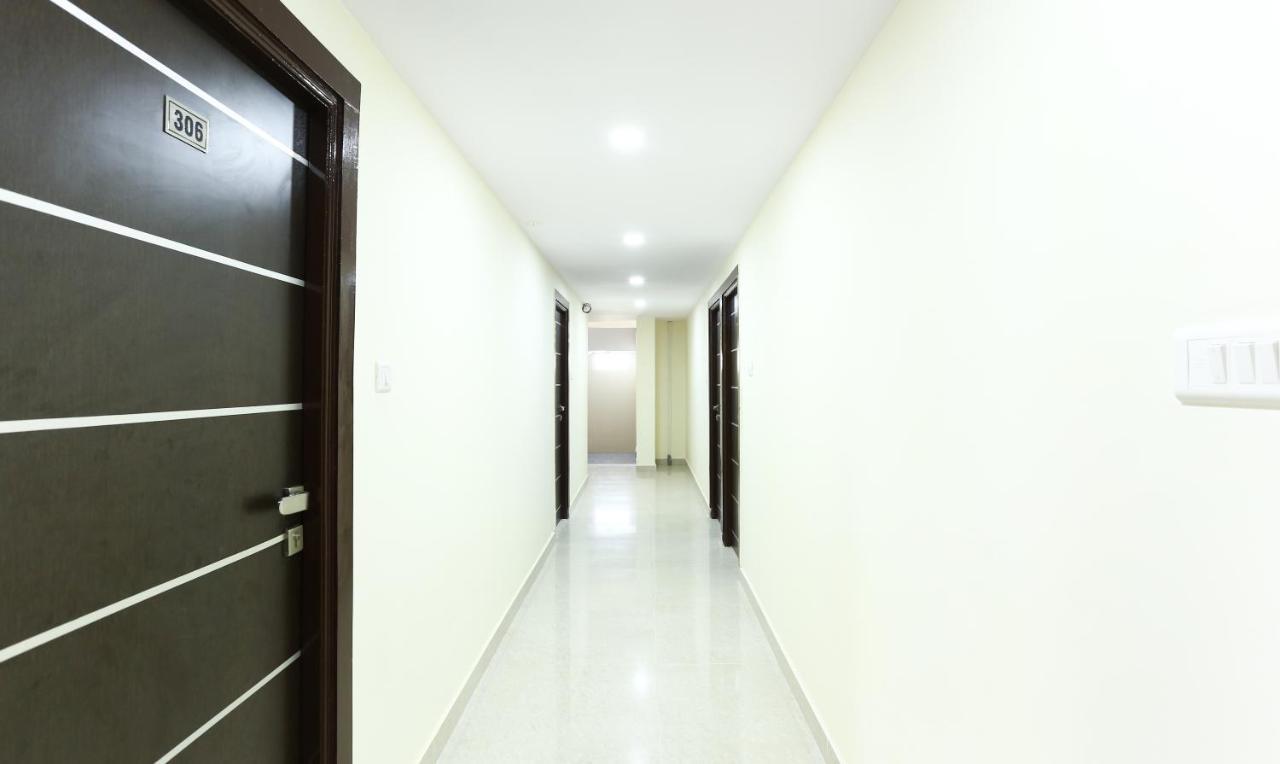 העיר בנגלור Fabhotel Rotano Suites - Yelahanka מראה חיצוני תמונה