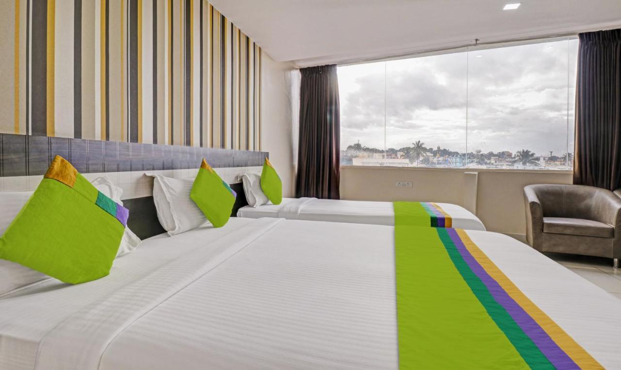 העיר בנגלור Fabhotel Rotano Suites - Yelahanka מראה חיצוני תמונה
