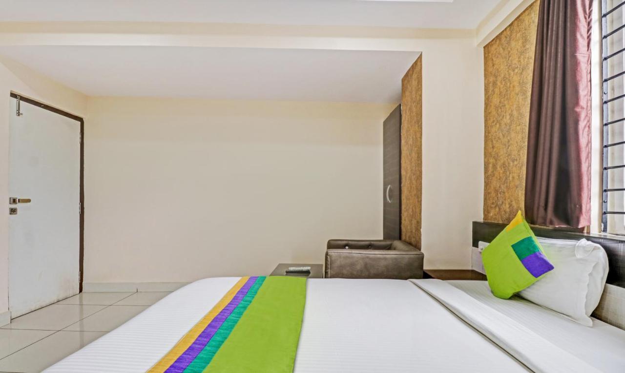 העיר בנגלור Fabhotel Rotano Suites - Yelahanka מראה חיצוני תמונה