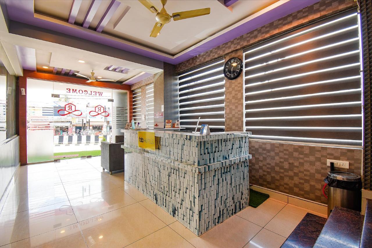 העיר בנגלור Fabhotel Rotano Suites - Yelahanka מראה חיצוני תמונה