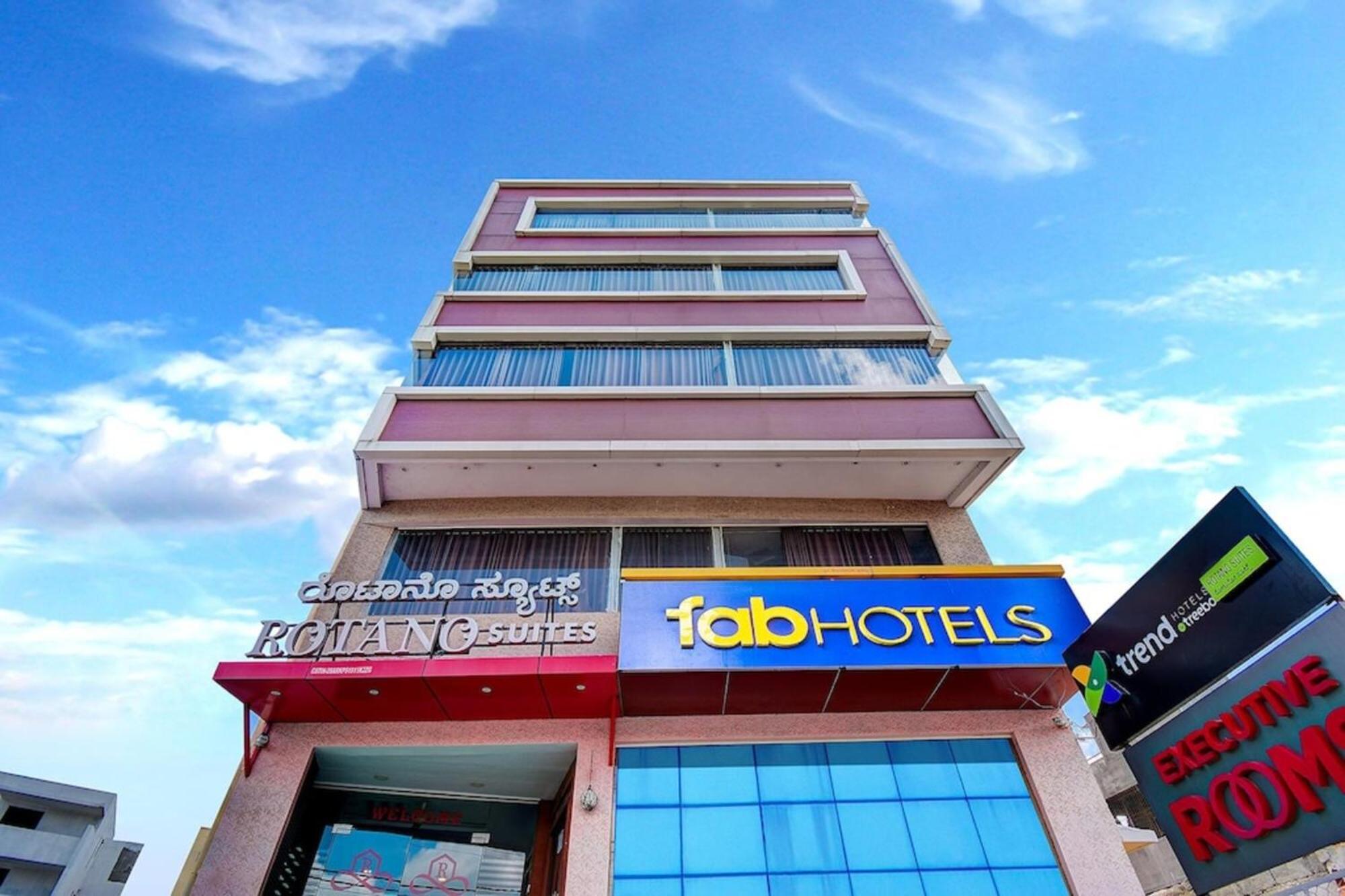 העיר בנגלור Fabhotel Rotano Suites - Yelahanka מראה חיצוני תמונה