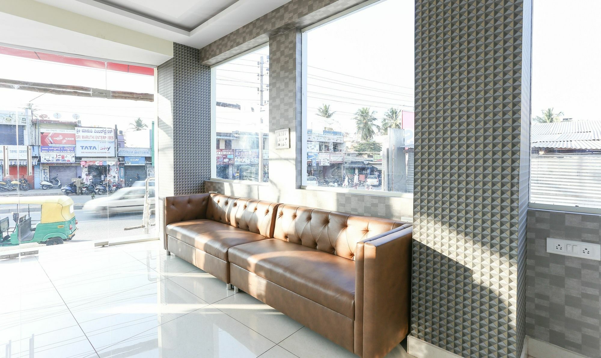 העיר בנגלור Fabhotel Rotano Suites - Yelahanka מראה חיצוני תמונה